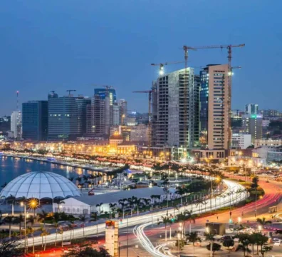 Trabalhar em Angola